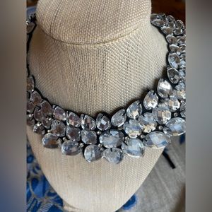 Lace gem fashion necklace